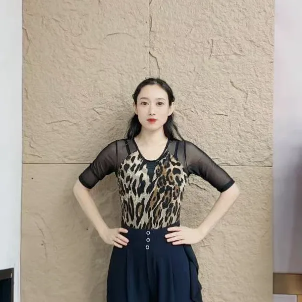 欢舞阁吉特巴摩登舞时尚修身气质女士圆领交际广场舞上衣A0735