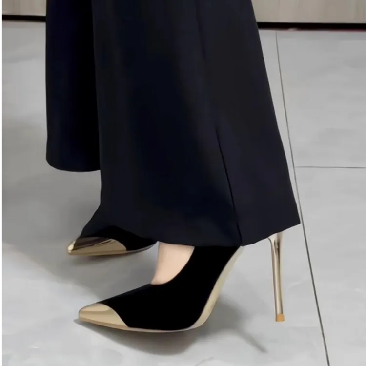 2025秋冬御姐风小众细跟高跟鞋女轻奢黑色绒面金属尖头设计高跟鞋