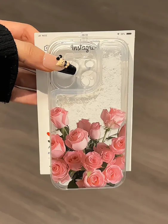 雪花流沙适用iPhone16小米14华为mate60手机壳黑底粉玫瑰可爱个性