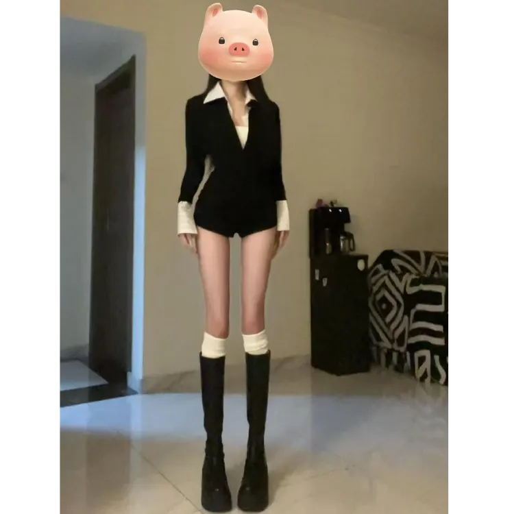美式假两件拼接翻v领T恤女2025春季新款黑色短裤显瘦气质两件套