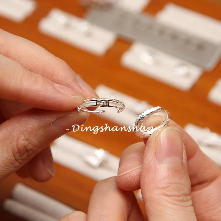 足银耳饰 999纯银耳环女简约拉丝磨砂素圈耳扣小巧养耳洞ek138