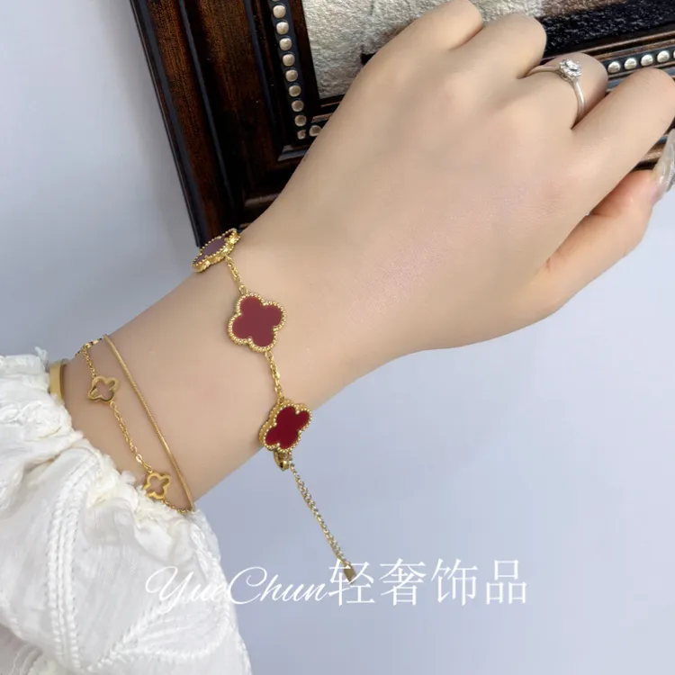 钛钢手链 轻简三色小众双面手链 经典百搭时尚轻奢简约精美四叶草