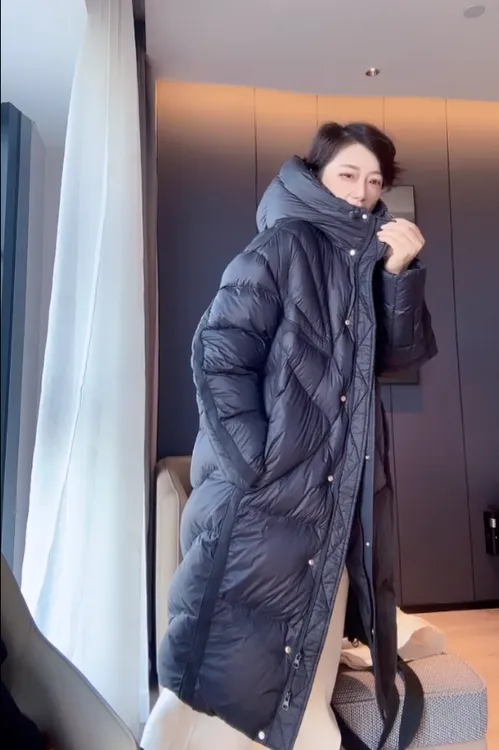 【U.M】连帽拼接廓形绗缝保暖羽绒服简约显瘦