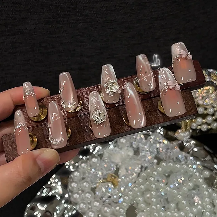 【粉黛春樱】轻奢显白纯手工穿戴甲光疗甲冰透渐变四季流行10片装