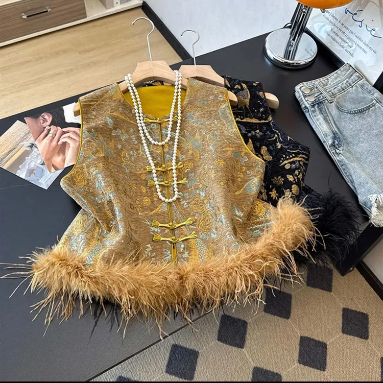 【可拆卸】植绒短款提花厚款夹棉圆领民族风马夹绣花女装驼鸟毛