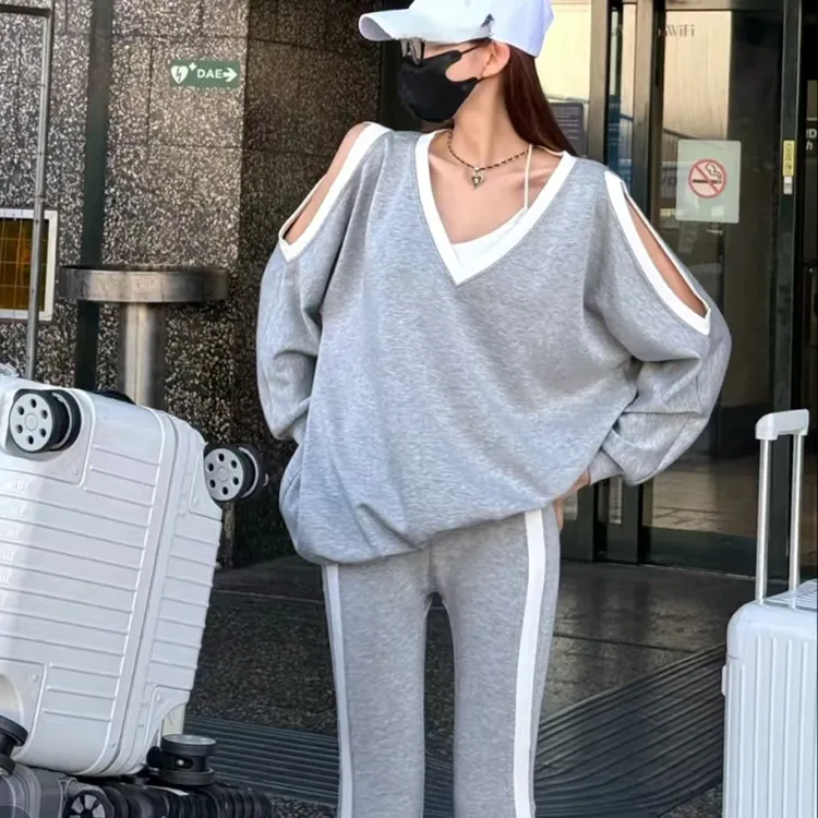 休闲风时尚套装秋季时尚春秋百搭宽松灰色休闲长袖打底上衣卫衣