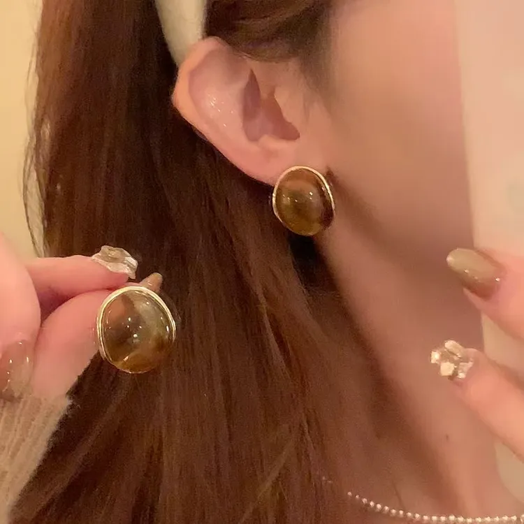 铜合金树脂耳饰 秋冬复古渐变美拉德耳环女气质高级感耳针耳饰