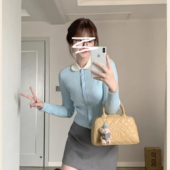 CallmeEar// 【曼哈顿少女】可爱娃娃领修身针织衫女蓝色内搭上衣