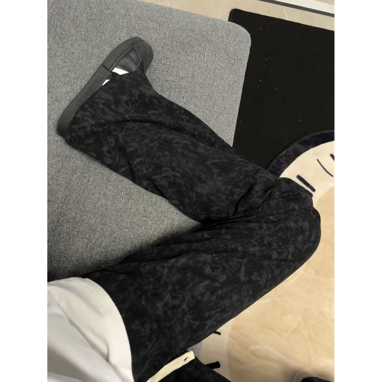 暗纹雪尼尔裤子男秋季新款直筒宽松阔腿美式褶皱纹理微喇休闲裤潮