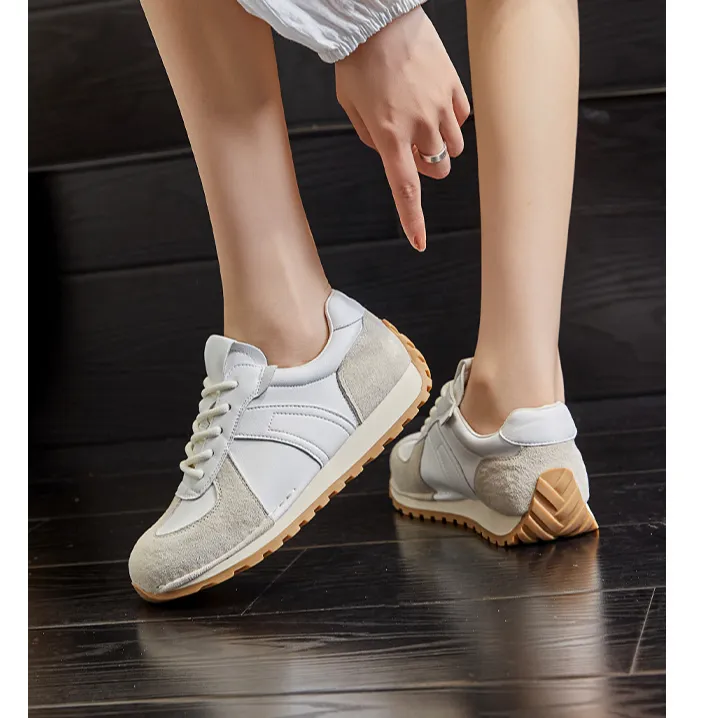 阿甘鞋女2025春季新款平底运动德训鞋女休闲小白鞋女百搭女鞋