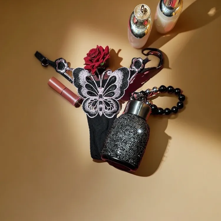 16蝴蝶结内裤可调节低腰时尚性感女士新娘中式中国风绣花大码