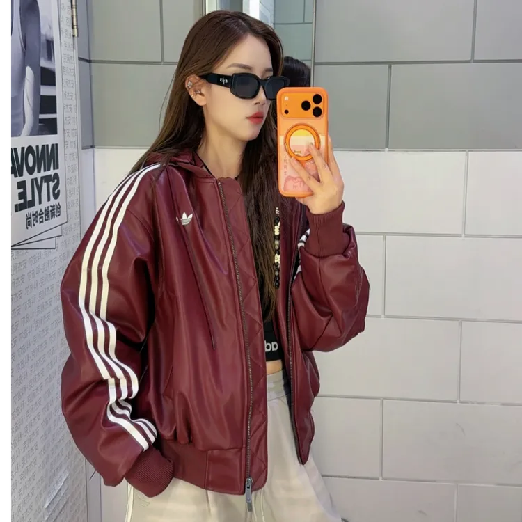 XPAdidas三叶草秋冬新款时尚潮流百搭经典连帽条纹棉服外套KU6858