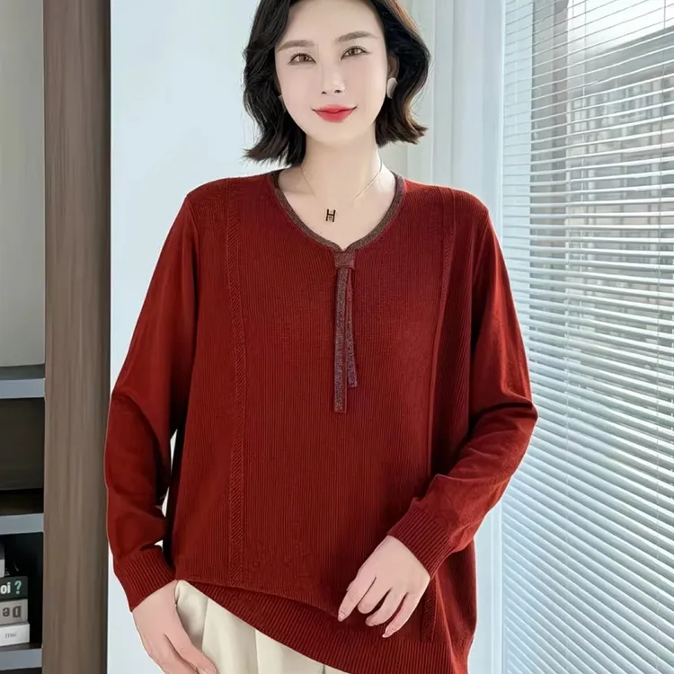 秋冬高档妈妈装烫钻桃心领莱赛尔小衫