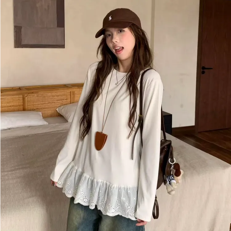 白色蕾丝花边内搭甜美长袖T恤女秋冬季外穿百搭圆领休闲宽松上衣