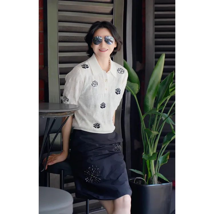 我是摩羯 玫瑰Polo衫 德国STOLL14针镂空嵌花棉秋针织衫上衣