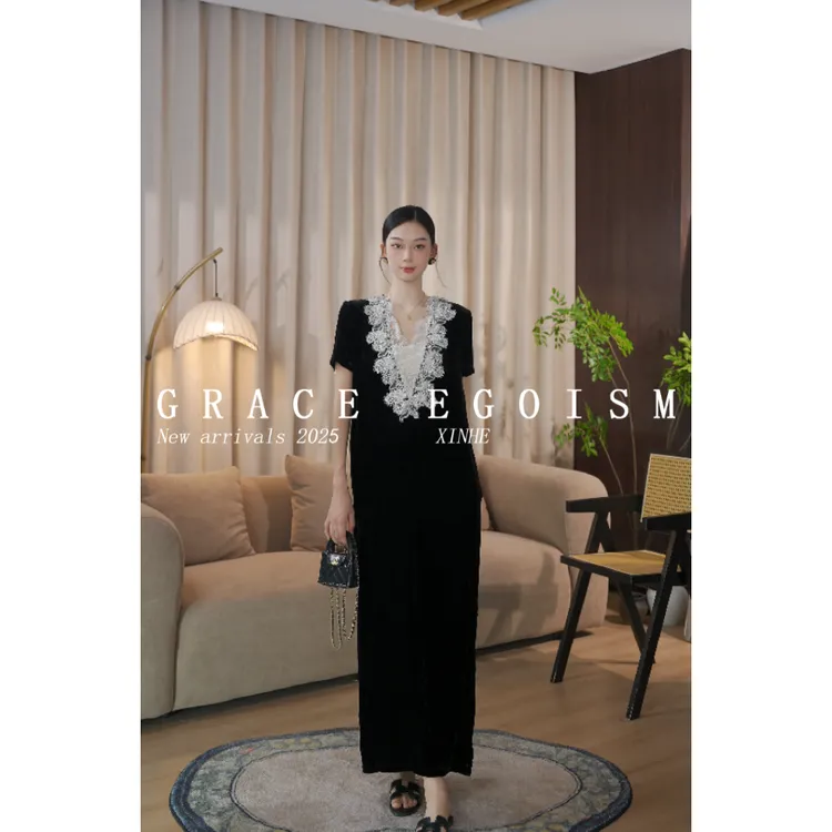 金禾【黑天鹅】夏款国风真丝丝绒重工钉珠刺绣连衣裙3516