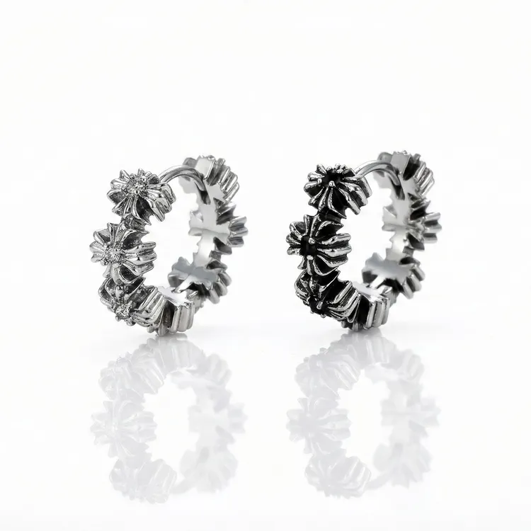 铜合金合成锆石耳饰 BTSP S925银针十字架轻奢高级感痞帅潮流耳环