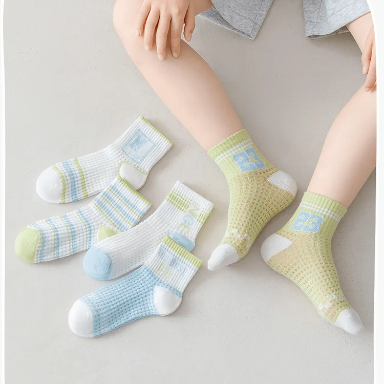 儿童运动袜夏季透气薄款网眼防臭吸汗短筒袜子绿色字母ins袜