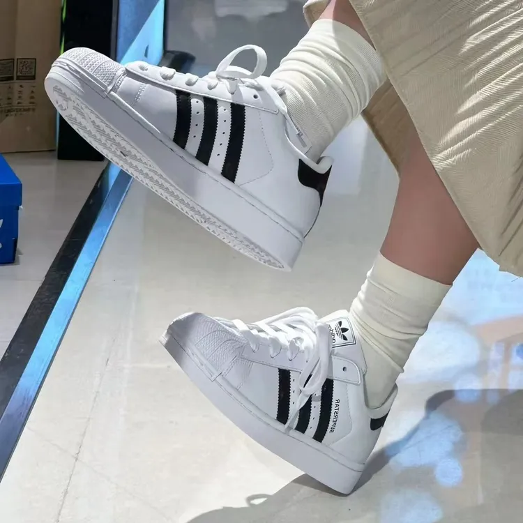 adidas/阿迪达斯明星款SUPERSTAR经典休闲百搭贝壳头运动鞋IH8659