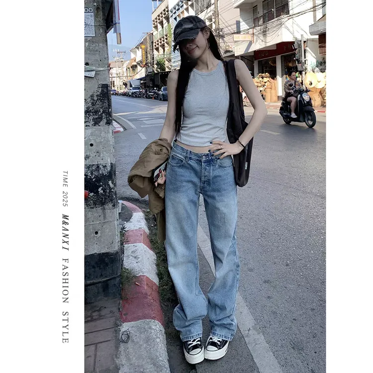 浅蓝色直筒牛仔裤女2025年秋季新款美式辣妹显瘦百搭窄版宽松裤子
