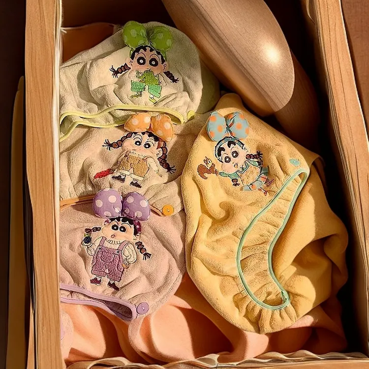 卡通可爱蜡笔小新可挂式不掉毛吸水儿干发帽加厚吸水珊瑚绒干发帽