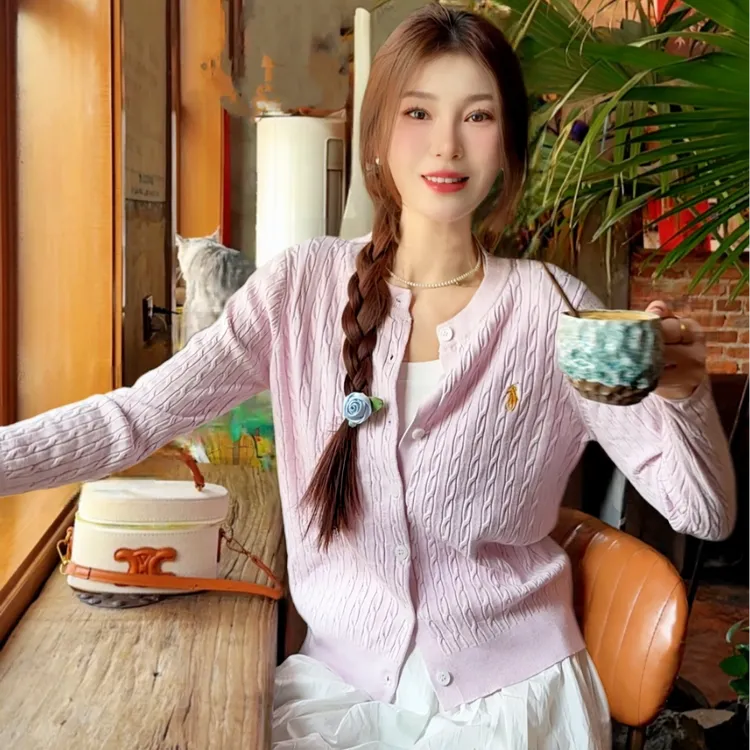 花倾慕温柔风春季毛针织开衫小马刺绣毛衣女款显瘦针织上衣1567