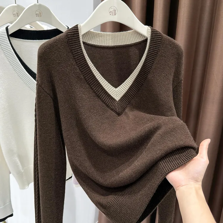 美拉德咖色V领针织毛衣打底衫内搭可外穿假两件长袖t恤上衣秋冬季