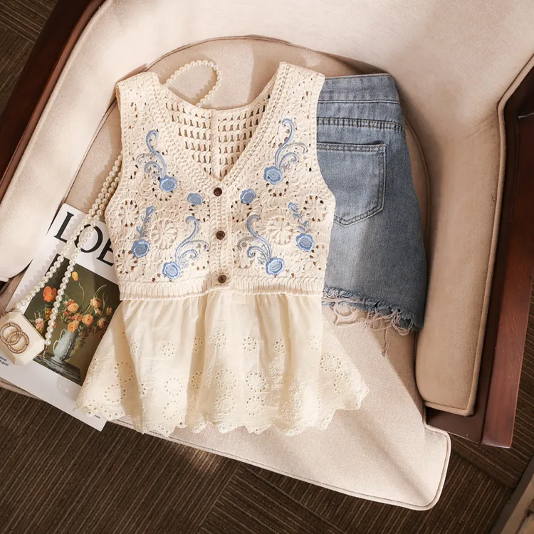 波西米亚刺绣镂空马甲背心夏季内搭女薄款V领时尚针织无袖上衣