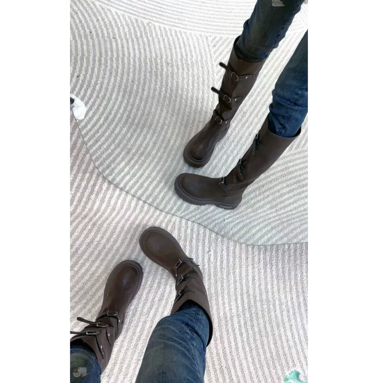 熙薇品牌2025秋冬新款靴子百搭新款时尚超纤皮长靴H6167