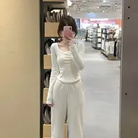 大码基础款纯色内搭春秋打底衫女设计感小众显瘦上衣长袖T恤6181