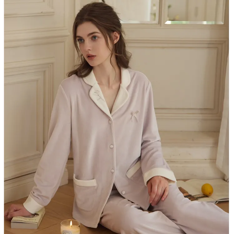 RoseTree珊瑚绒睡衣女款2025新款高级感轻奢风薄绒家居服套装秋冬