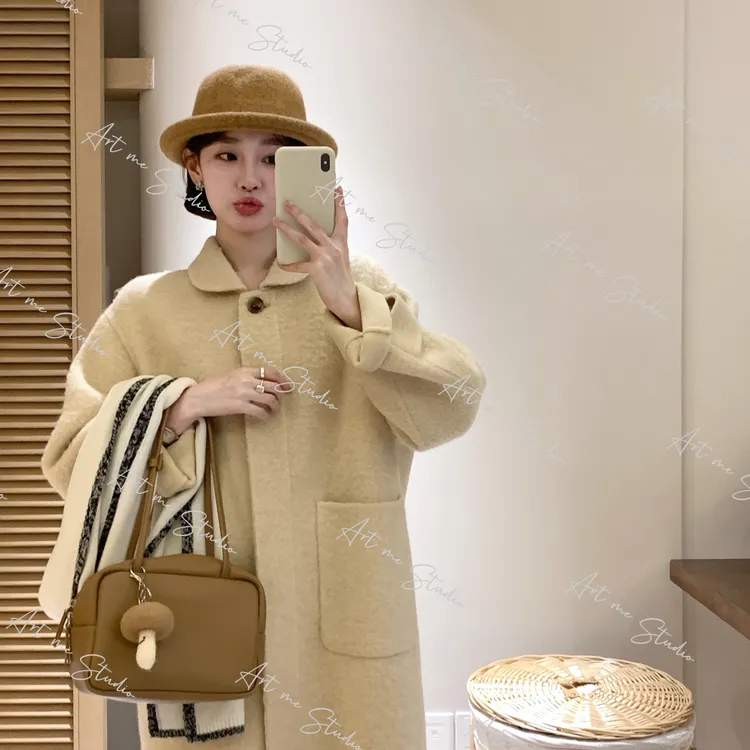 【ART ME】苏力羊毛柔润娃娃领肌理羊绒质感三色大衣w24682a