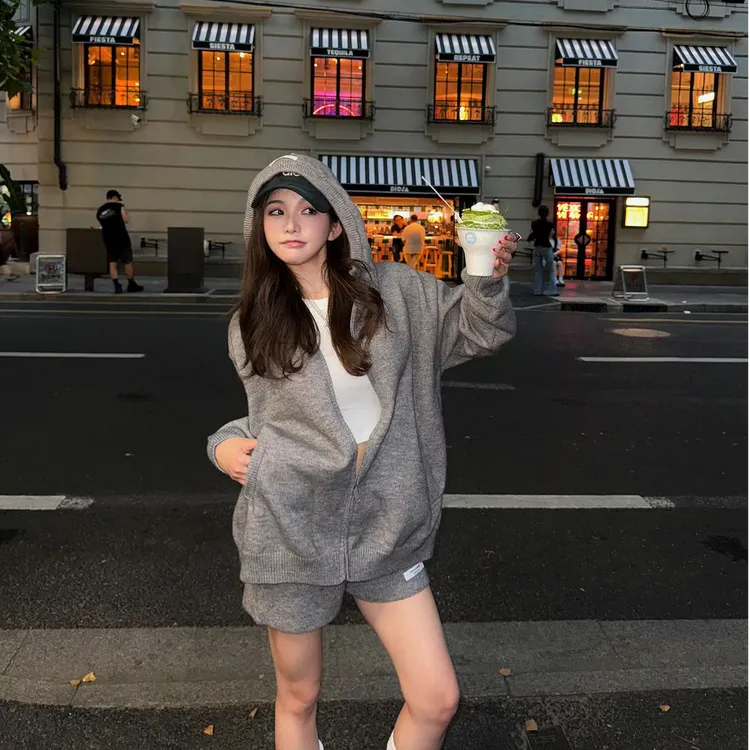 美式慵懒风一整套装女装韩版辣妹针织连帽长袖卫衣高腰短裤两件套