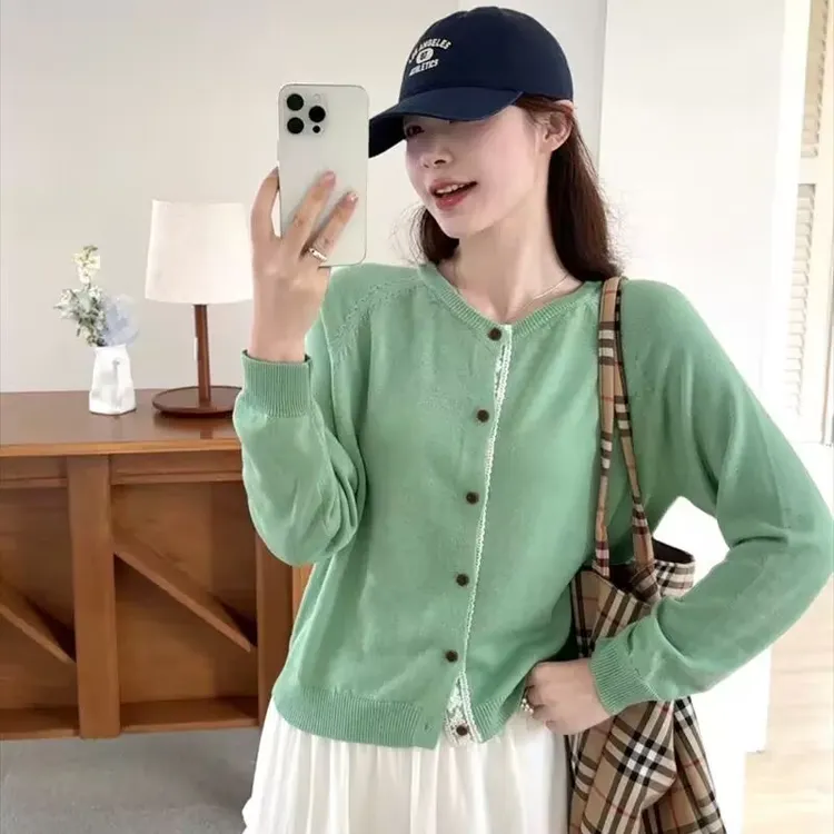 【신상품】韩系圆领蕾丝拼接针织开衫女春季新款时尚百搭纯色外套5566