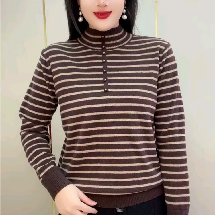 2025秋冬季新款洋气女士加厚保暖毛衣弹力大码条纹休闲高领针织衫