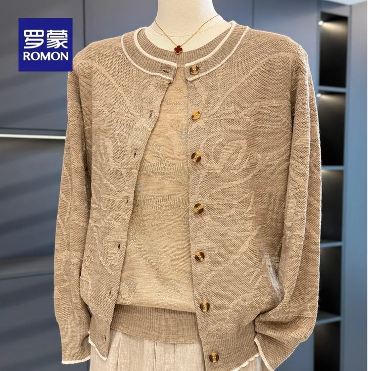 罗蒙时尚休闲妈妈装针织衫女装秋装新款上衣气质百搭中老年人套装