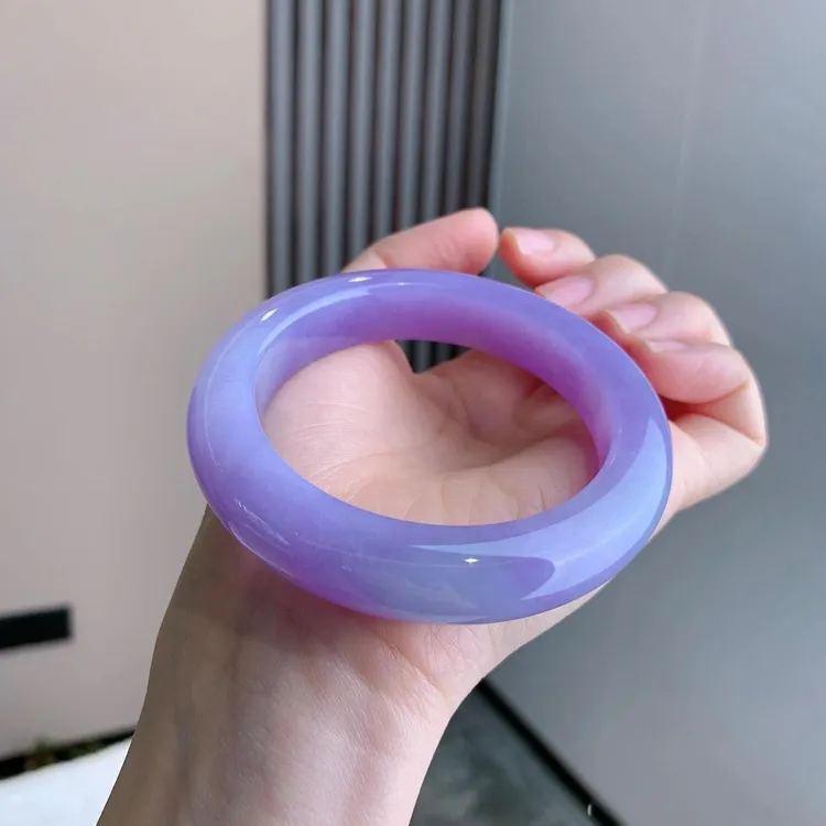 权威高品紫罗兰玉髓手镯天然轻奢薰衣草紫玛瑙扁条镯子多样性发一