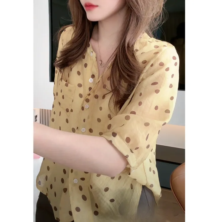 港风洋气时尚波点黄色衬衫2025夏季新款设计感慵懒宽松半袖衬衣女