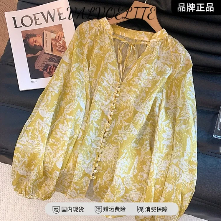 减龄甜美遮肉显瘦小衫度假风黄色印花长袖衬衫女V领系带宽松上衣