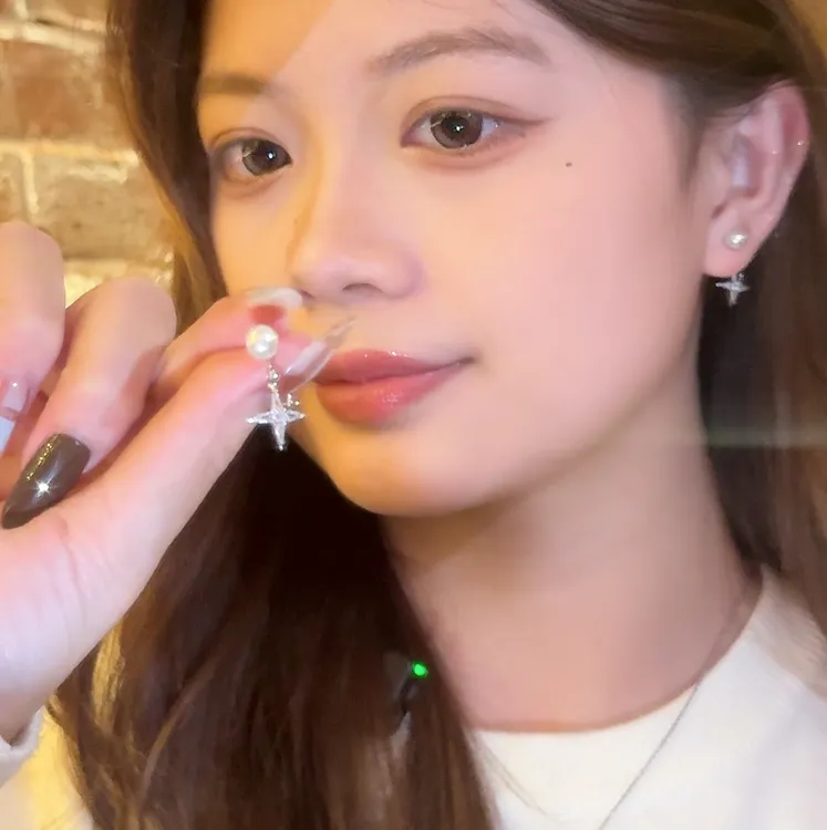 合金仿珍珠耳饰 微镶锆石星芒珍珠耳钉女小众设计个性时尚气质