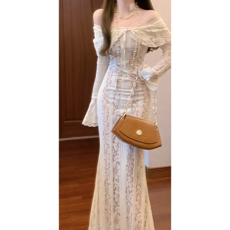【温香软玉】法式风情万种纯欲一字肩蕾丝连衣裙收腰气质长裙9772