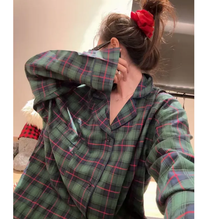韩版圣诞复古风高级感条纹睡衣女爆款早春休闲亲肤宽松家居服套装