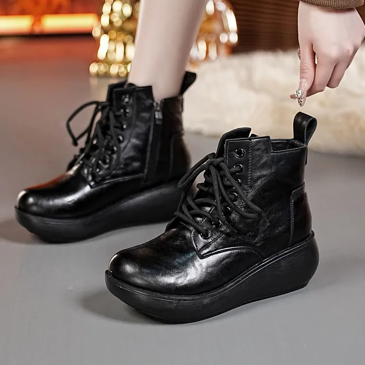软底真皮马丁靴女新款厚底增高英伦风复古百搭短靴女系带松糕底