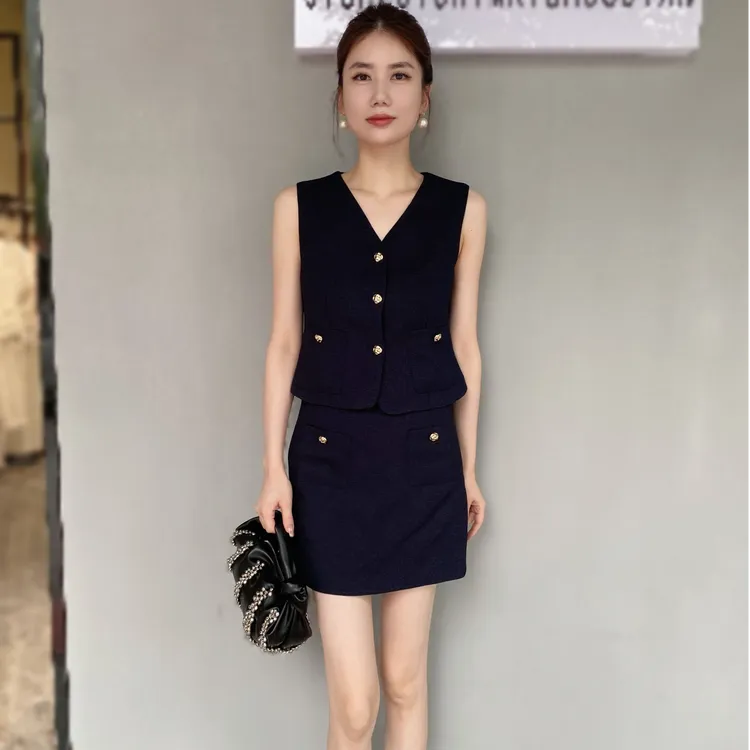 【俊英】小香风无袖背心马夹+半身裙两件套女2025夏季新款显瘦套装