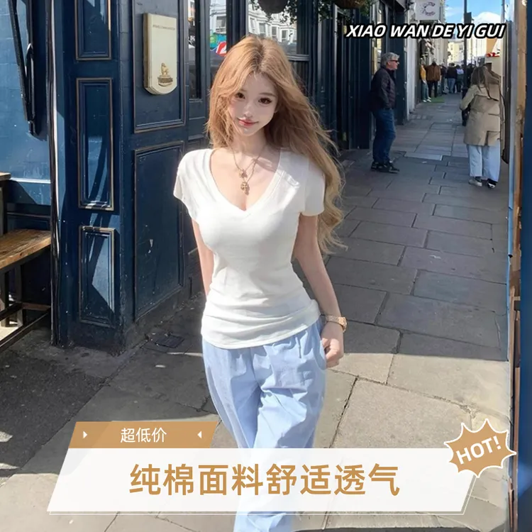 设计感小众正肩V领纯棉短袖t恤女夏辣妹短款修身显瘦百搭体恤上衣