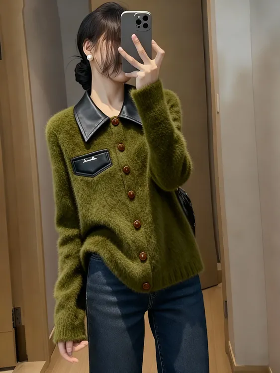 复古风简约宽松舒适潮流时尚绿色上衣女2025冬毛绒POLO领毛衣开衫