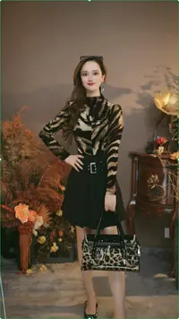 张随6173高级感减龄胸前镂空长袖洋气丝绒打底衫紧身收腰纯欲上衣