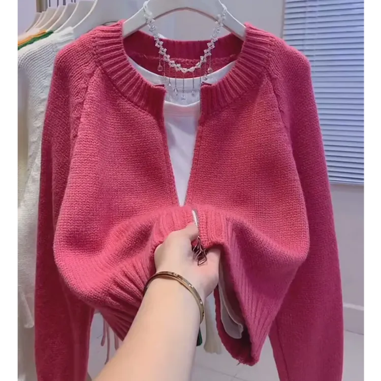 玫红色短款毛衣外套女秋季2025新款韩版宽松慵懒外穿拉链针织开衫