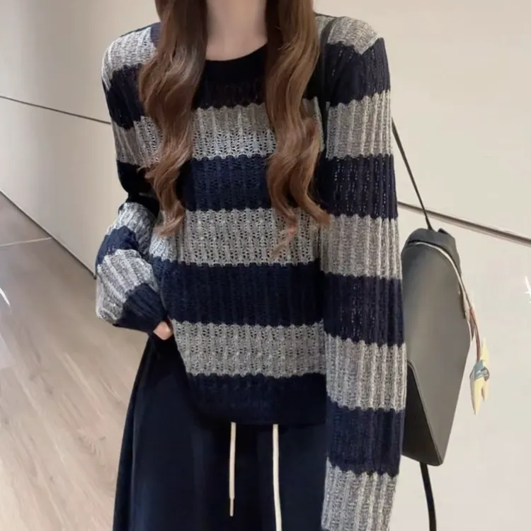 韩系松弛感宽松休闲风套头2025设计感秋季洋气撞色宽条纹针织衫女