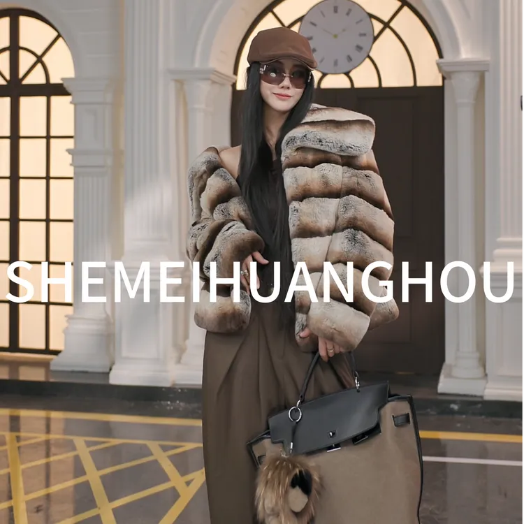 皮草丝绒青紫蓝兔皮毛一体龙猫款皮草外冬季新款24069